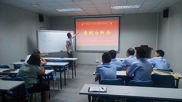 米优app怎么注册专家老师对天行健管理者进行专案改善培训