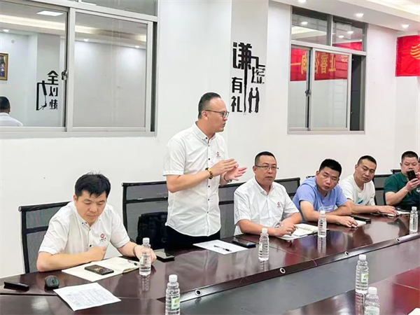 gzkaili2福建分公司总经理胡亦涵老师致辞