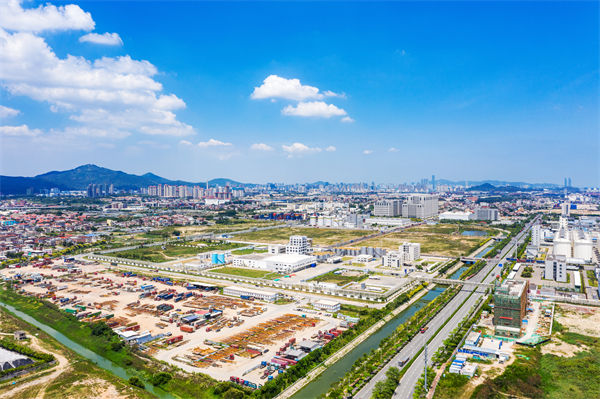 集团子公司各自为政，协同发展艰难，漳州集团管控咨询公司如何整合？