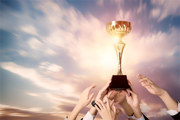 绩效与薪酬脱钩，薪酬咨询如何重塑高效激励连接机制？