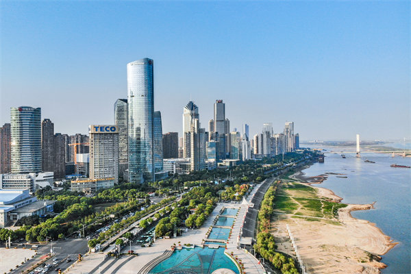 企业如何借助南昌精益生产咨询公司提升生产效率与减少浪费？