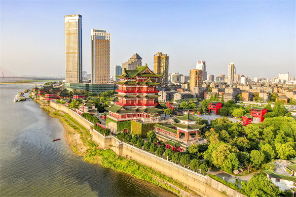 企业如何借助南昌薪酬咨询公司优化薪酬结构以激励员工？