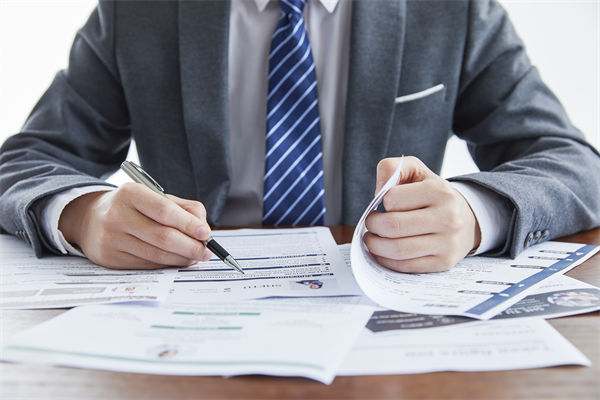 招聘效率低下，人力资源管理如何优化流程精准引才？