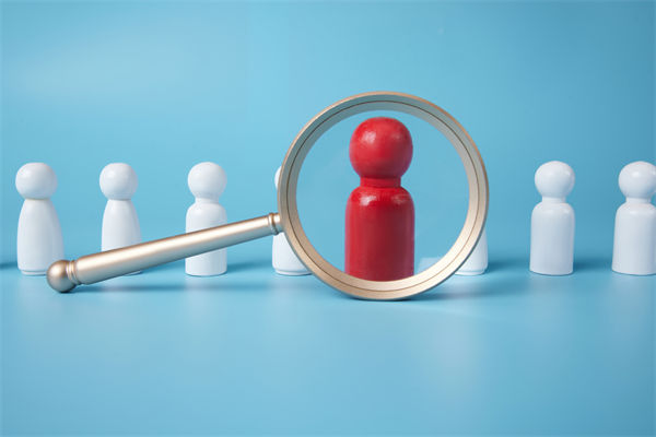 招聘效率低下，人力资源管理如何优化流程精准引才？