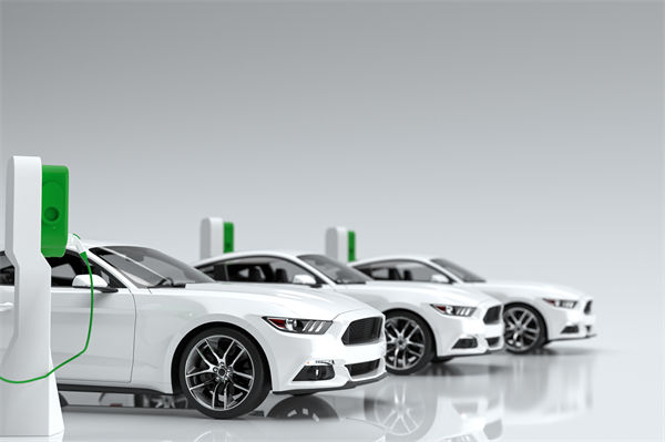 从营销角度分析：大学退休教授63小时卖出753台问界