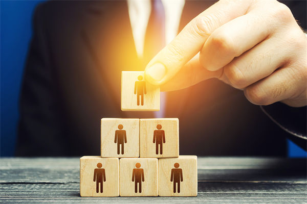 组织规划忽视员工职业发展，如何留住核心人才？