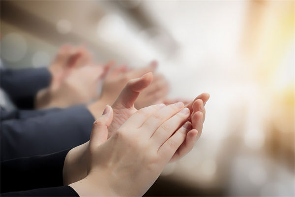 员工对文化认同感低，怎样打造有凝聚力的企业文化？