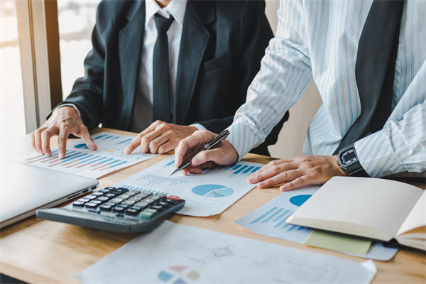 预算与战略脱节难落地，企业如何实现高效资源配置？