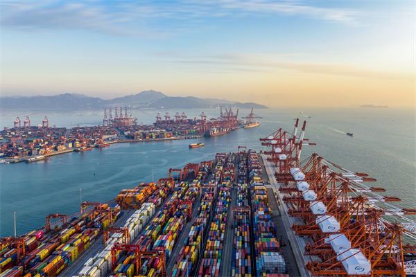 中企电话被美客户打爆：一船难求，关联企业年度经营计划怎么看？