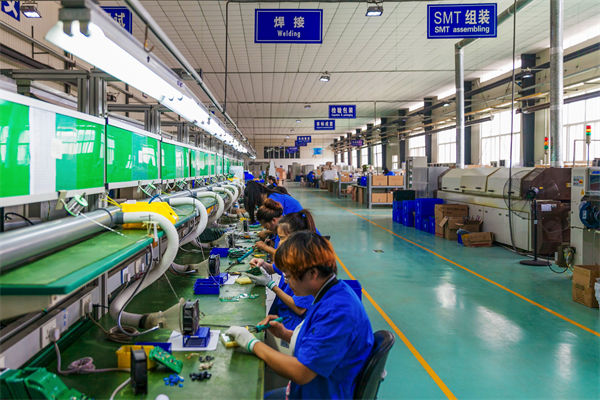 中企电话被美客户打爆：一船难求，关联企业年度经营计划怎么看？