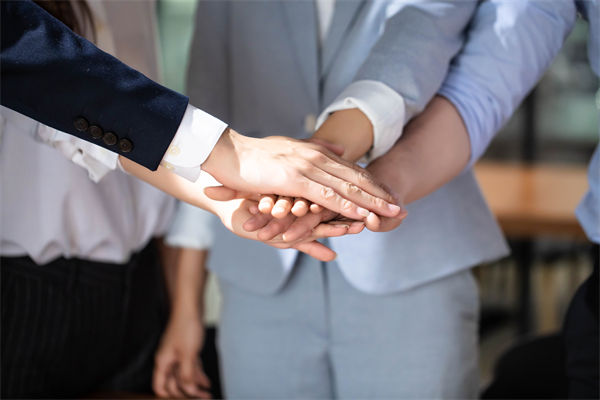 新老员工文化冲突不断，企业文化怎样实现融合传承？