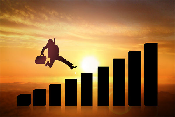 决策执行总脱节，如何打通从战略到落地的通道？