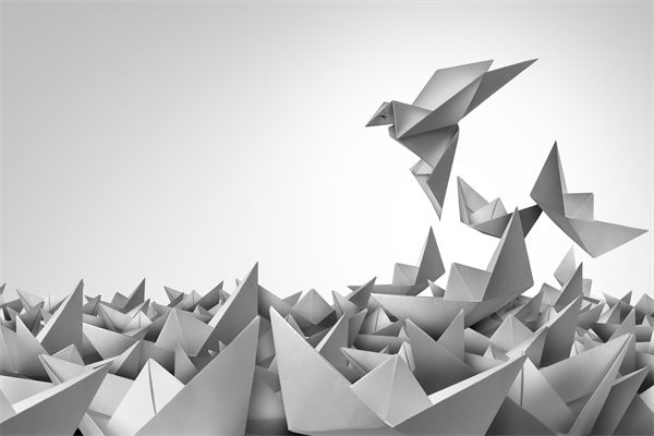 变革期文化断层，如何用管理体系凝聚团队共识？