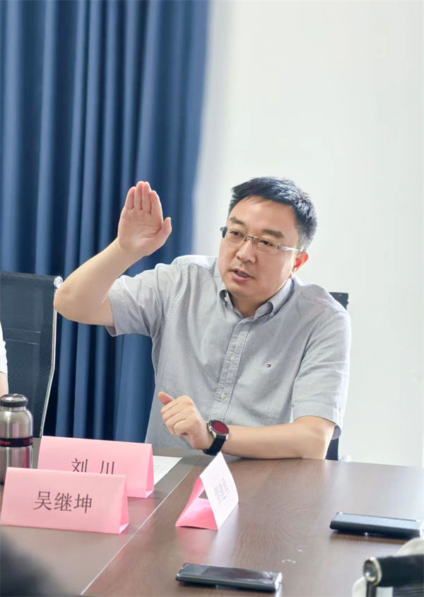 优米体育限时特惠温州分公司总经理刘川老师致辞