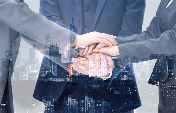 企业文化该灌输还是共生？多数管理者都选错了方向！