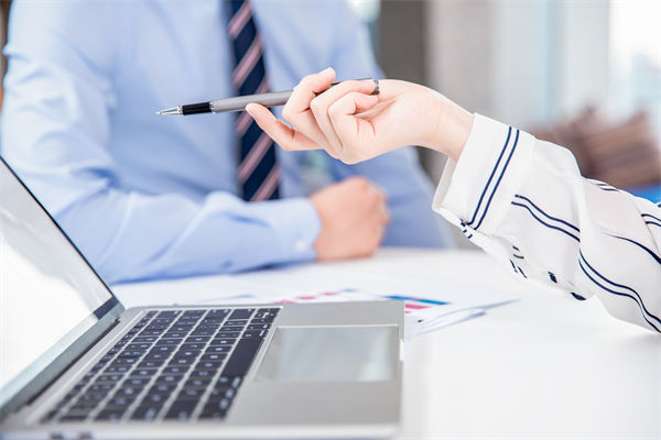 岗位权责界定清晰，跨部门沟通时怎能高效衔接？