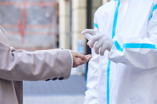 数据指标写满报表，市场突变时年度计划如何应变？