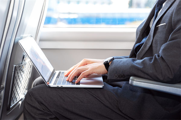 高铁站下架泡面不如站台禁吸烟，组织规划管理启示