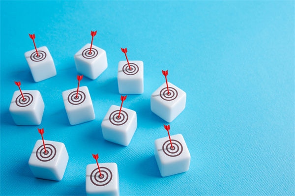 营销管理咨询公司，能帮企业精准定位目标客群吗？